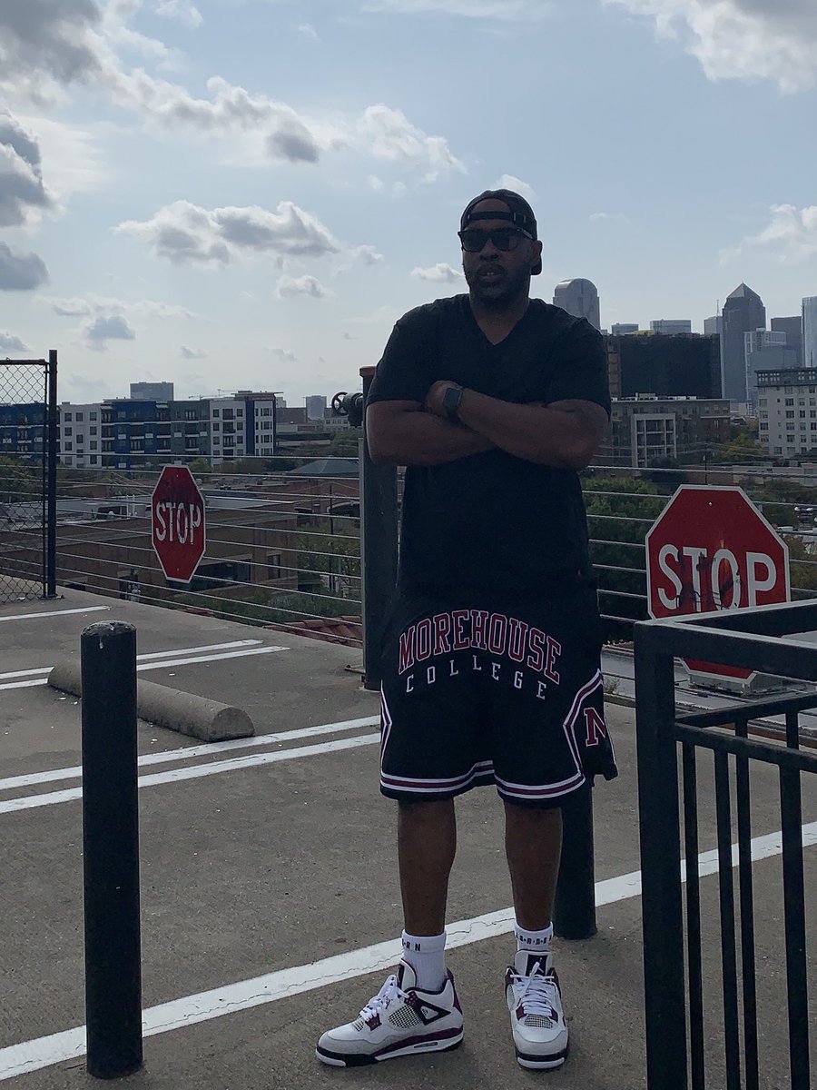 ALCollection's tweet photo. The Upper Echelon #ALCollectionMorehouse https://t.co/VVDttXpzuz