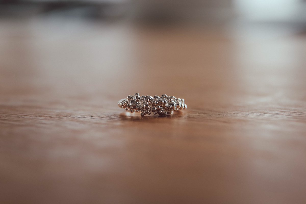 CastExperiences's tweet image. That freshly cast golden glow✨🍯💫

You guys have been so busy creating UNREAL designs with your kits... Great post days are coming to you!

Need a little more wax for your next masterpiece, just holla!

#experiencecast #jewellerymakingexperience #CAST