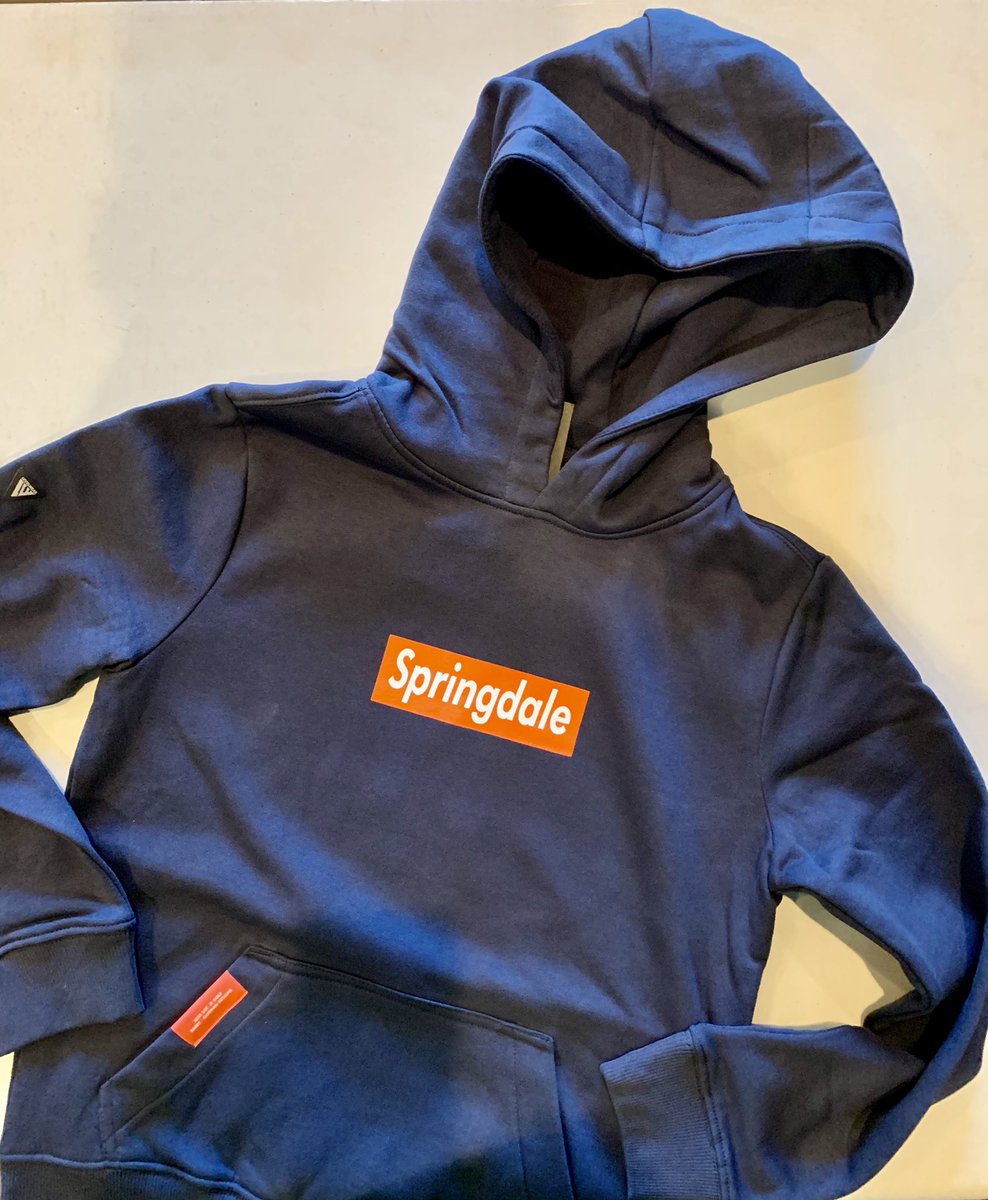 KJStewartpga's tweet photo. Collaboration: the action of working with someone to produce or create something

KIDS!!! Junior golf favors drop this weekend. Come get your hoodies... #juniorgolf @Op36Golf 
@JasonBarryGolf @nickgorman5 #directoroffun #HASD @LevelwearGolf @springdale_gc https://t.co/2ytYTTFS5q