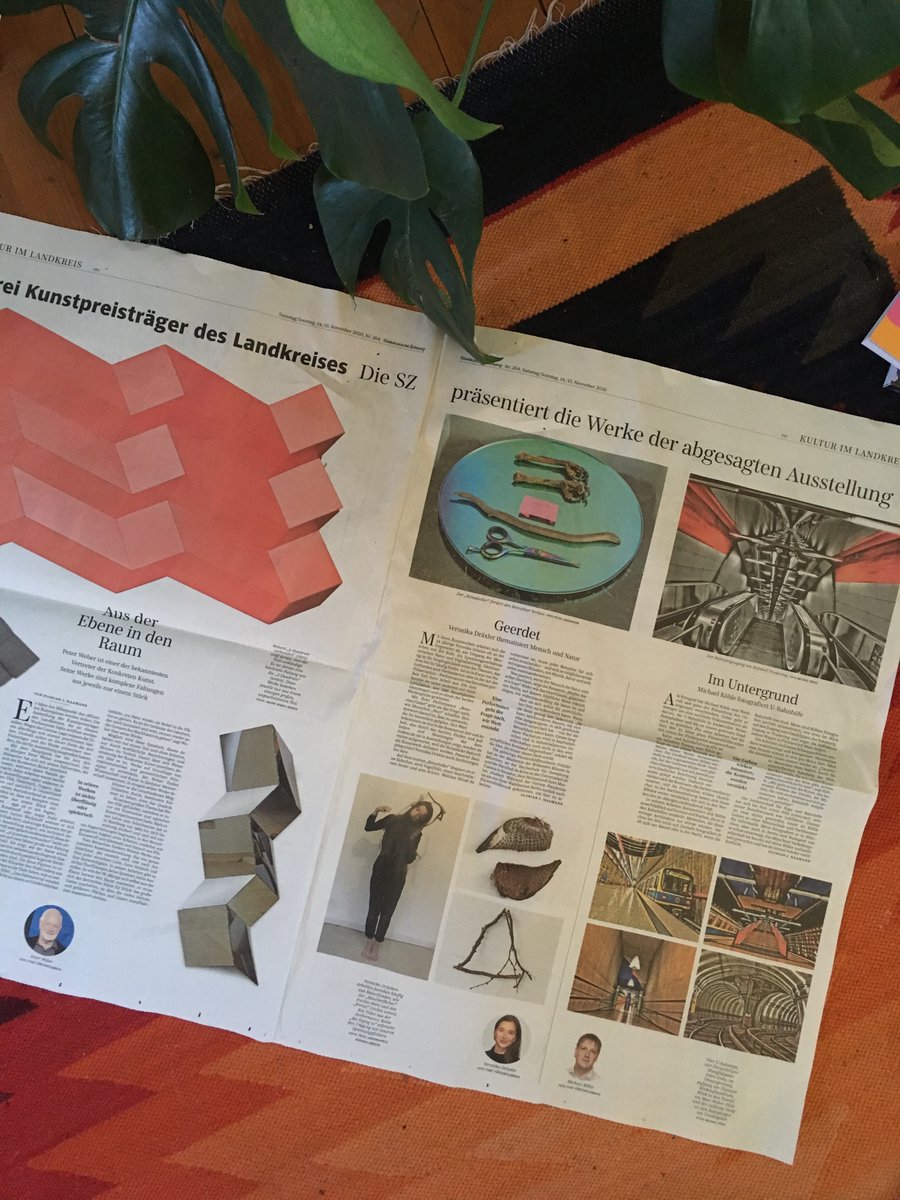v_draexler's tweet photo. Heute, @SZ, eine Doppelseite von @fjhaa über unsere Arbeiten, die wir bei der Preisträgerausstellung des Landkreises Fürstenfeldbruck gezeigt hätten, wäre diese nicht wegen dem Corona Lockdown ausgefallen: 
https://t.co/NzU3BIeMlq https://t.co/qQrFWDIoix
