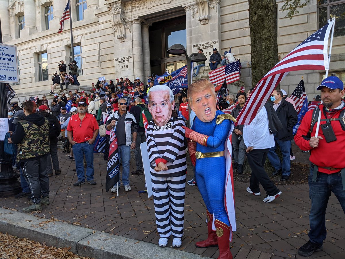 LauraJedeed's tweet image. #MillionMAGAMarch