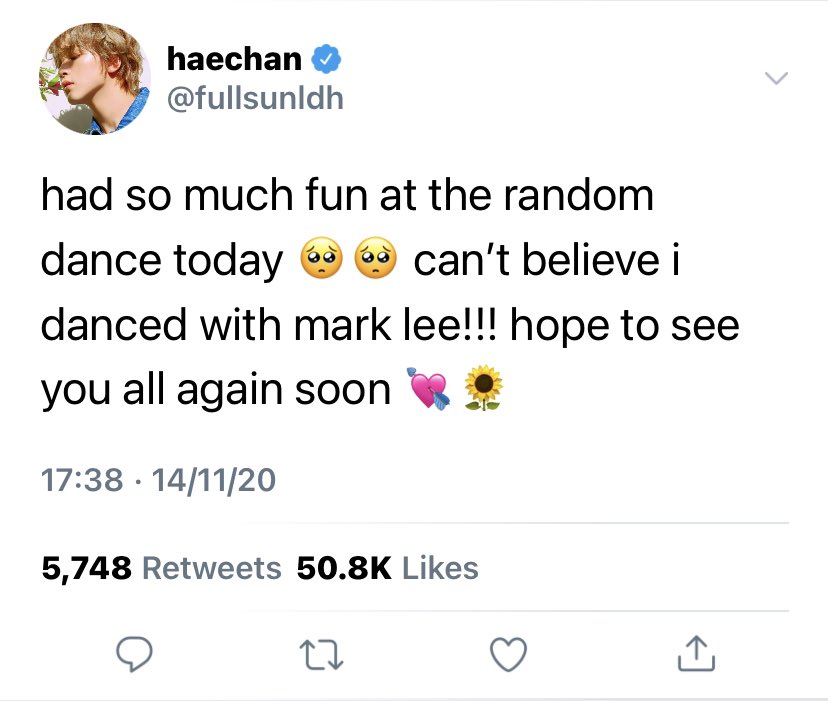 yongsplanet's tweet photo. 🌻 markhyuck idol x dancer au 🍀

“in which world famous idol rapper Mark Lee attends a kpop random dance, only to fall in love with the pretty dancer at the front.”

[ chensung nomin nct dream 127 u angst fluff mark haechan donghyuck ] https://t.co/nqhEsoirDd