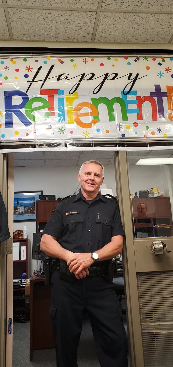 pitter144's tweet photo. Thank you to all at the Stratford Police Service for your support, guidance and assistance over the 25 years that I have been here. 
I have been very fortunate throughout my 33 year career and for that I thank you. https://t.co/2B8kqi8x12
