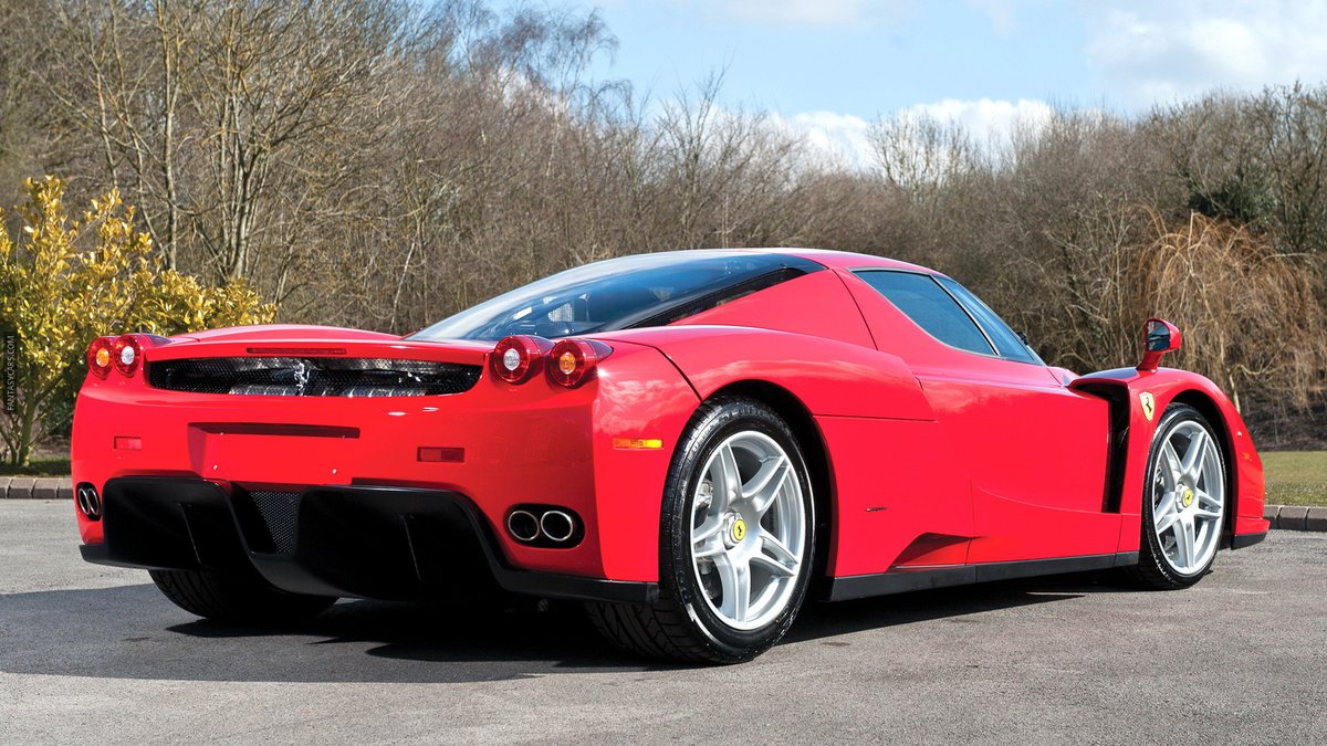 FantasyCarscom's tweet photo. #Ferrari #Enzo #FerrariEnzo https://t.co/bQr9kDJufx https://t.co/jp6PdiLUGs