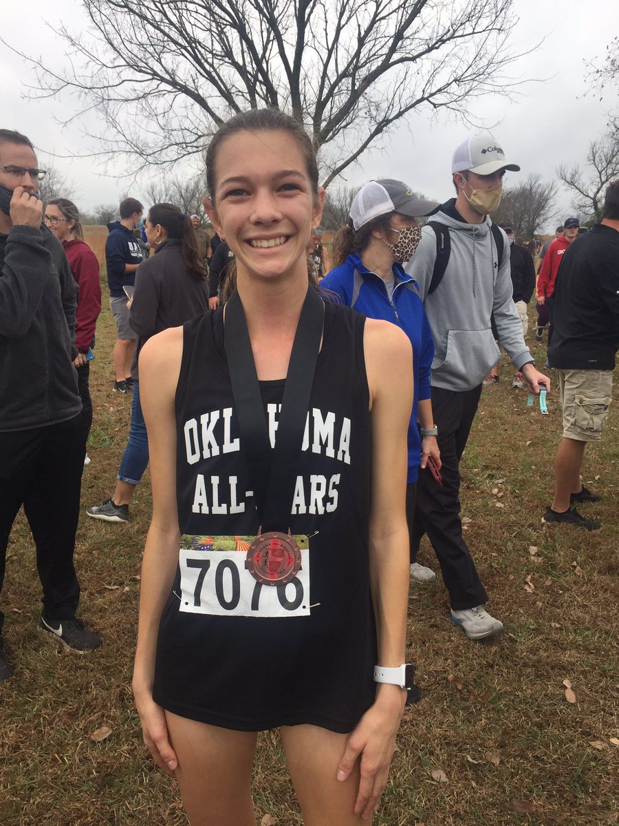SFwolvesCC's tweet photo. 7th Oklahoma runner and 12th overall! Well done Audrey! It’s a great day to be a Wolf! #SFXC20 #fartherfaster #runfearless https://t.co/lsmanDB8aI