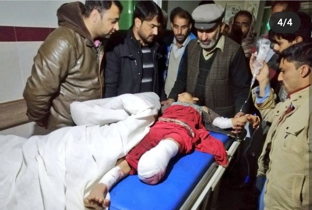 HasanliTamilla's tweet photo. What do they want from Muslim countries?!!! Our prayers are with you Pakistan.We don't want terror, civilians don't die, children don't die. People's dreams shouldn't be in vain. #PrayForPakistan #KashmirIsPakistan #StopIndia #StopIndianTerrorism #StopIndianAggression #Pakistan https://t.co/YfLaKd79o0