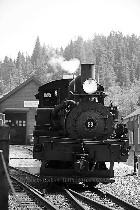 koikecolousa's tweet photo. Georgetown Loop Narrow Gauge Railroad
ジョージタウンループ狭軌鉄道
Copyright #HJPI320100002902
#monochrome #blackandwhitephotography #blackandwhitephoto #landscapephotography #blackandwhite #colorado #rockymountains #railways #railroad #georgetownloop #georgetownlooprail #trains https://t.co/s3KJv8mPRT