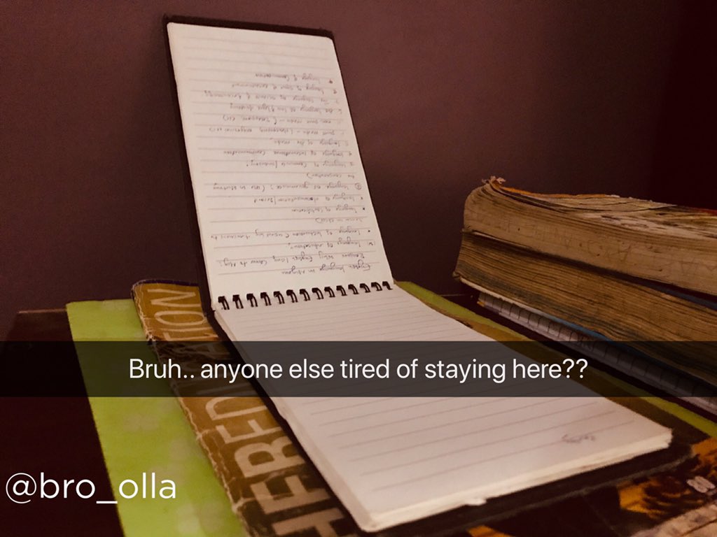txfailedd's tweet photo. If school notes could talk 😂😭 https://t.co/ZoJ2MAFIHG