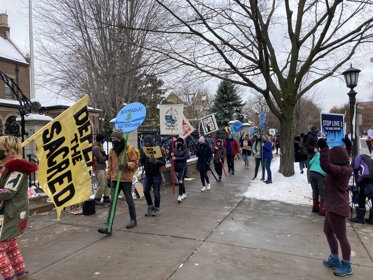 Web3Resist's tweet photo. 250 people rally @GovTimWalz home to demand he #StopLine3...or we will! https://t.co/zBjljCq3Ou