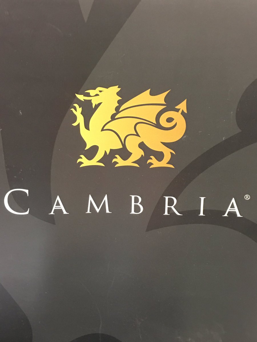 #EverettProud to offer our community Cambria countertops during our Weekend Event today. Charlie helped a customer with a within seconds of set up. <a href="/HdJaaron/">Jaaron Lauterbach HD</a> @TracieD317 @DwaineWeyland <a href="/SeattleD317/">J Contonio</a>