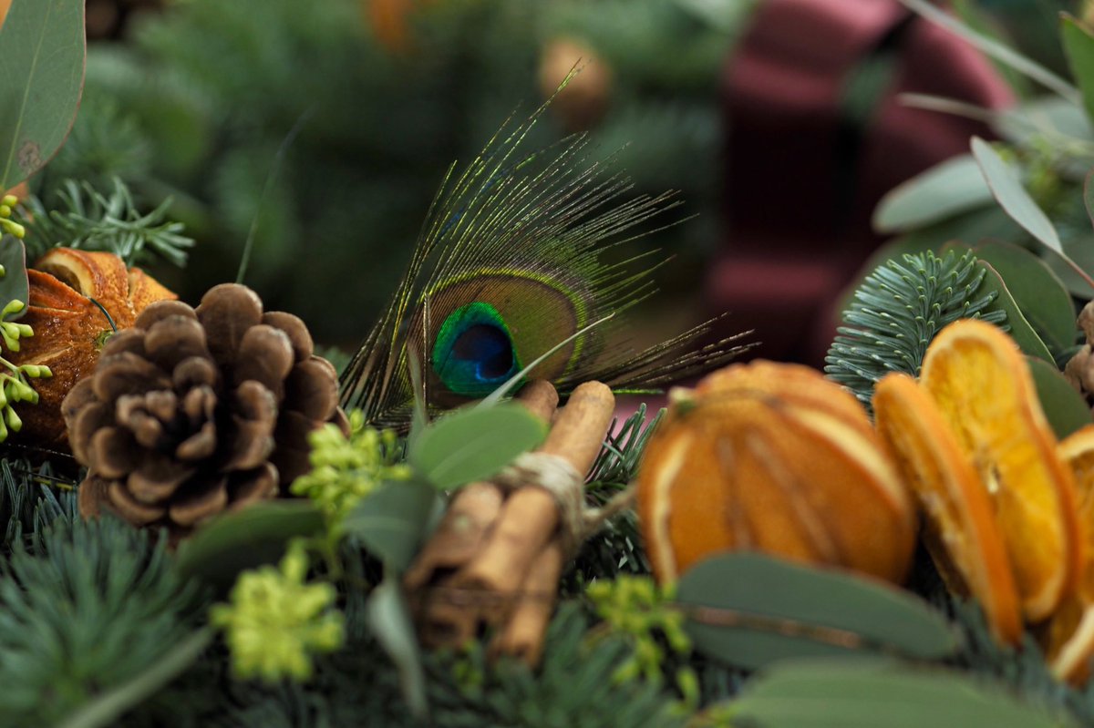 There is something special about hanging a Christmas Wreath on your door - who is already looking to make their home feel festive? Here is a little sneak peak at what’s in store for you this Christmas with Ixia ⭐️ #ixiaflowersuk #thatfestivefeeling