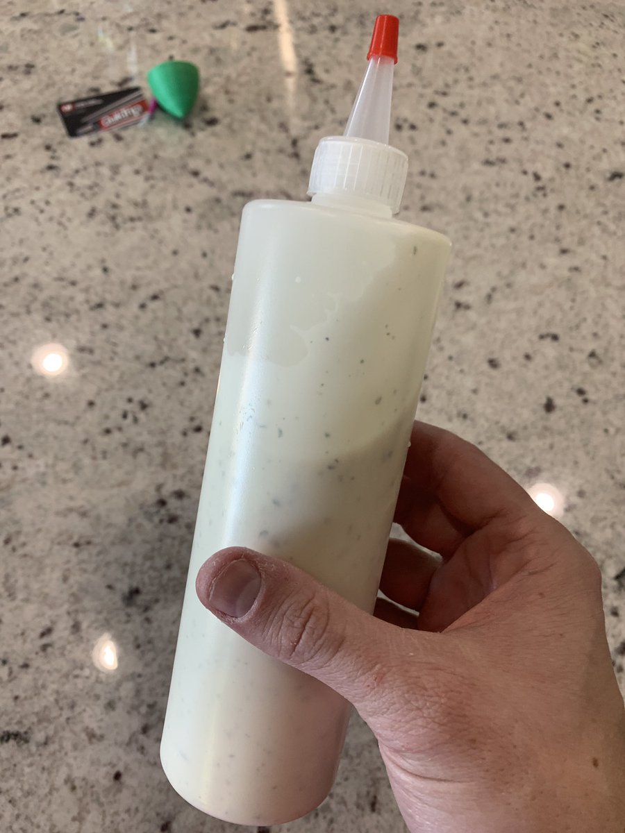AndyHolloway's tweet photo. Custom ranch complete. 1 hidden valley packet, 1 cup buttermilk, 1 cup Mayo. 

Still leaves me wanting. Need better recipe. Need better seasoning packet. Don’t want any hidden valley resemblance. Help me. Want “restaurant ranch” https://t.co/6hK83xejVq