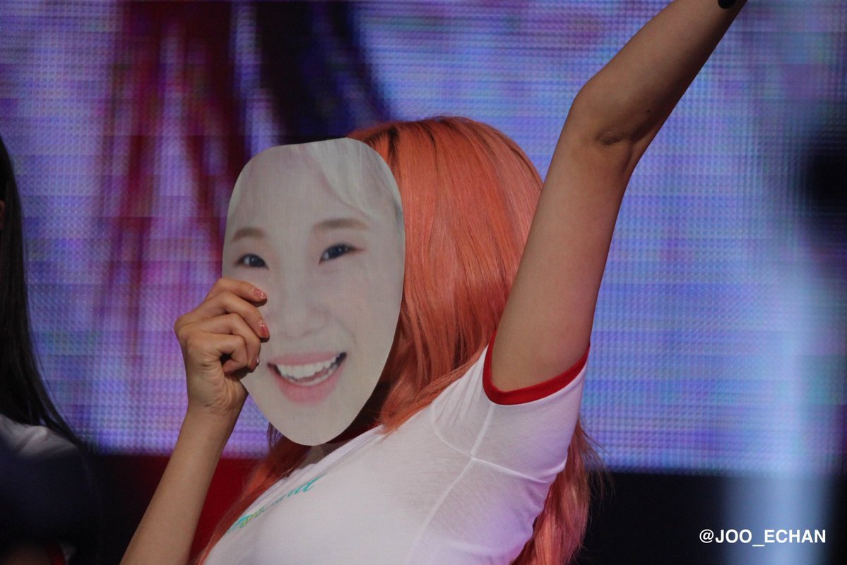 HourlyJooe's tweet photo. #모모랜드 #주이 #MOMOLAND #JOOE @MMLD_Official https://t.co/JxhWKjto2c