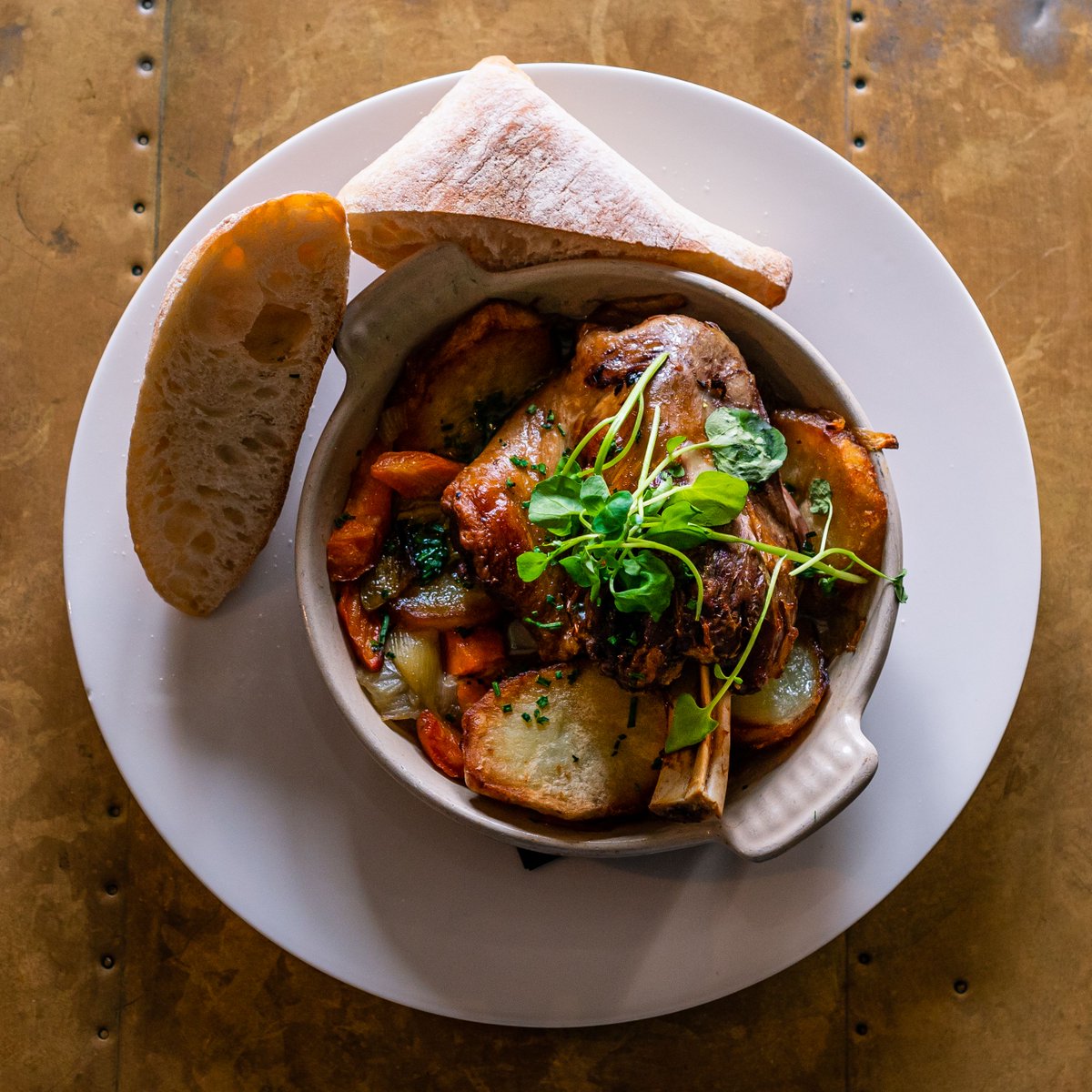 Are you looking for the perfect dish to get you out of this cold weather and keep you warm? 😍

Try our Slow roasted Shoulder of Lamb with Rosemary &amp; Vegetables served with sliced Potatoes &amp; Crusty Bread, it's one of our favourites! 🤤