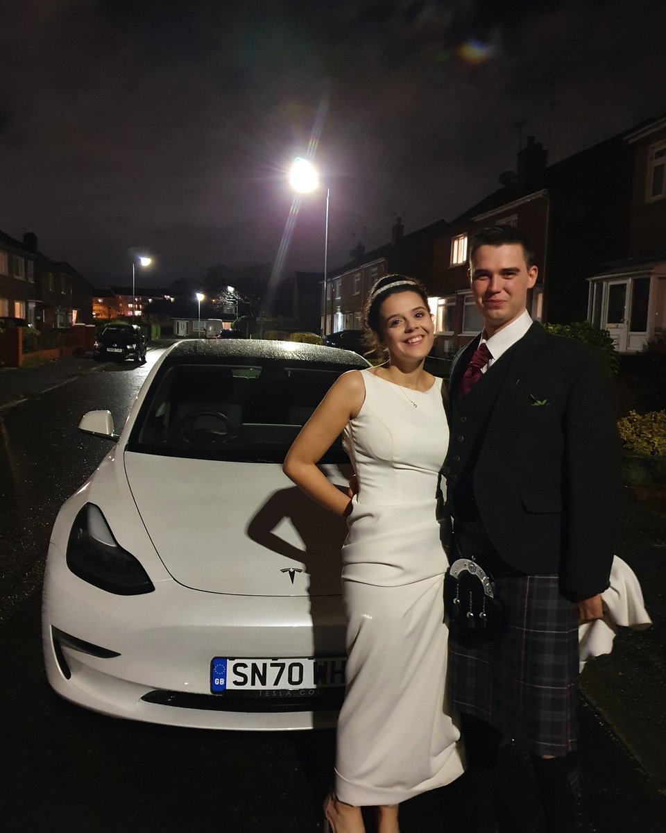 tesla_tour's tweet photo. Lovely bride &amp; groom just being dropped off #telamarkglasgow #wedding #harrisonsteslatours #4everweddingfilms #weddingslive #glasgow #chauffeur #ubermarkglasgow #tesla #model3 #teslamodel3 https://t.co/ZaKhph8EPW
