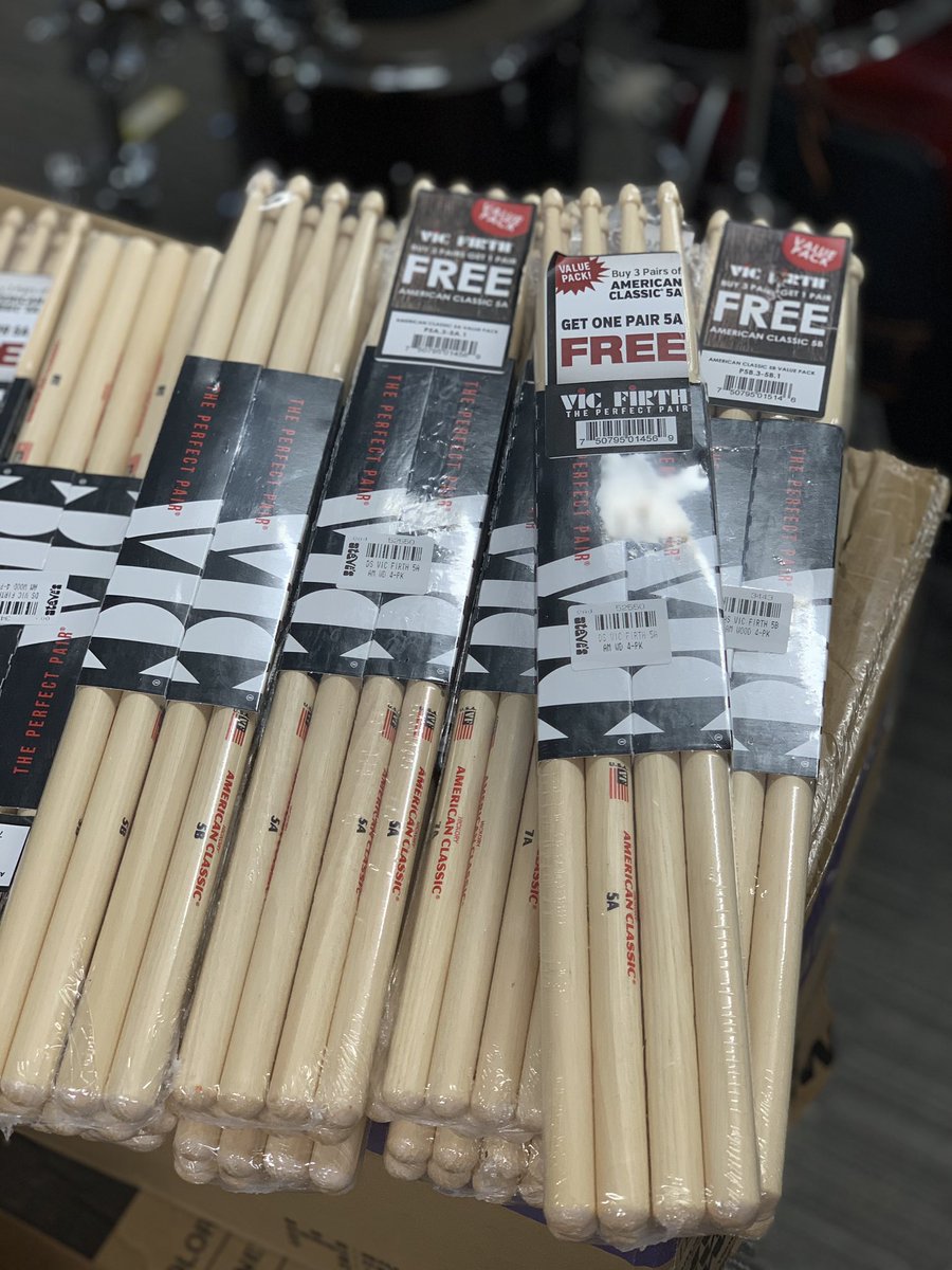 steves_music's tweet photo. Buy 3 pairs, get the 4th FREE! @vicfirth 5A/5B/7A wood tip! #Stick #Drums #VicFirth #StevesMusic https://t.co/FEJxtRvzaF