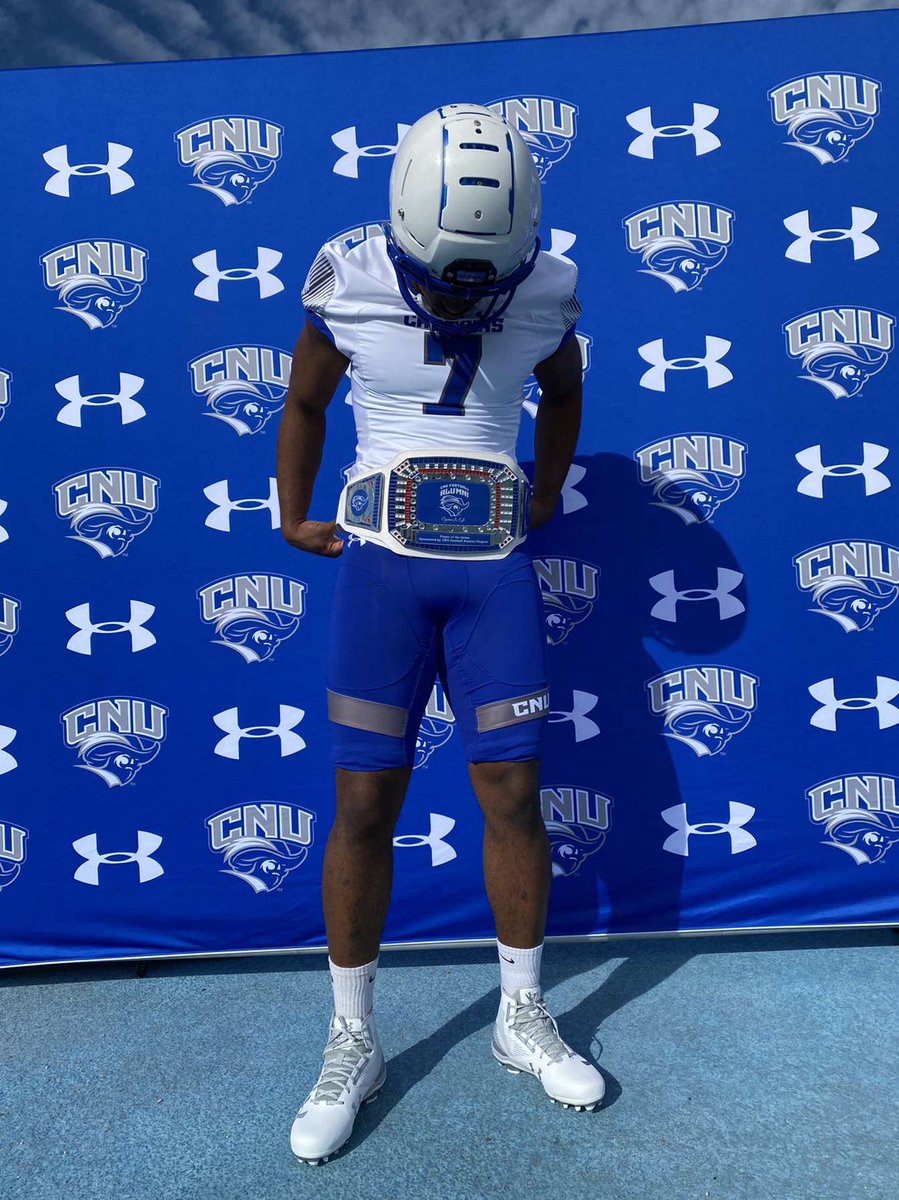 yngtrill_'s tweet photo. Had an amazing visit at CNU today!!! Thank you to @McJim18 and @Coach_ArtLink  for having me!! https://t.co/FLmaopOedv