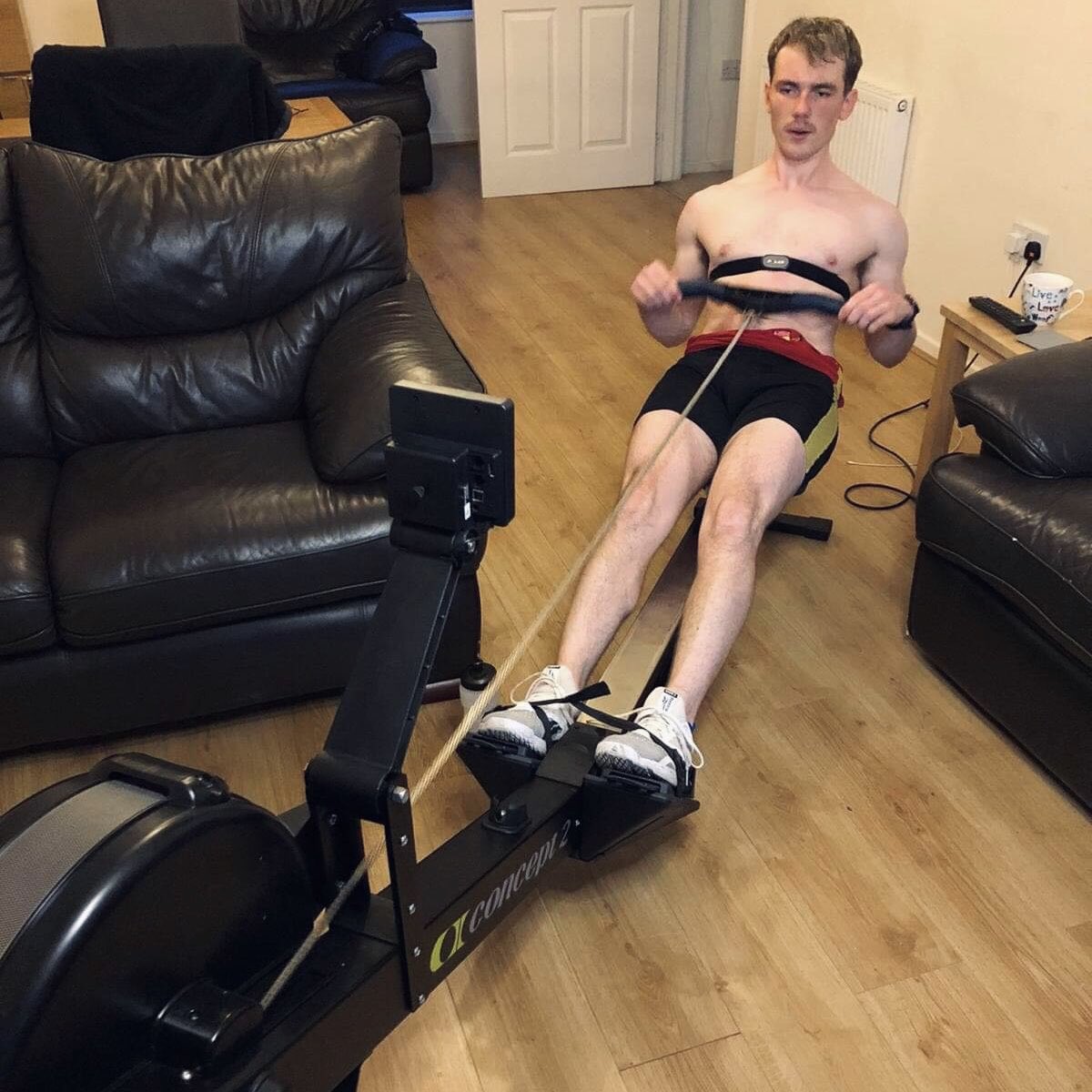 Lockdown has not stopped our Senior Men’s Captain Tom from erging at home! He’s currently rowing a half marathon everyday for 7 days to raise money for the Royal British Legion!
Please donate if you can to help him reach his goal
justgiving.com/fundraising/th…
#kubc #royalbritishlegion
