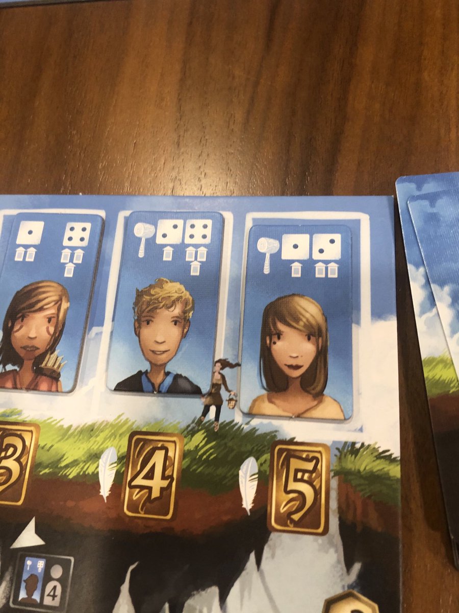 Some of our favorite characters showed up. Mustache twins, tribute to Terry Pratchett, and...who is that young couple of builders? ☺️