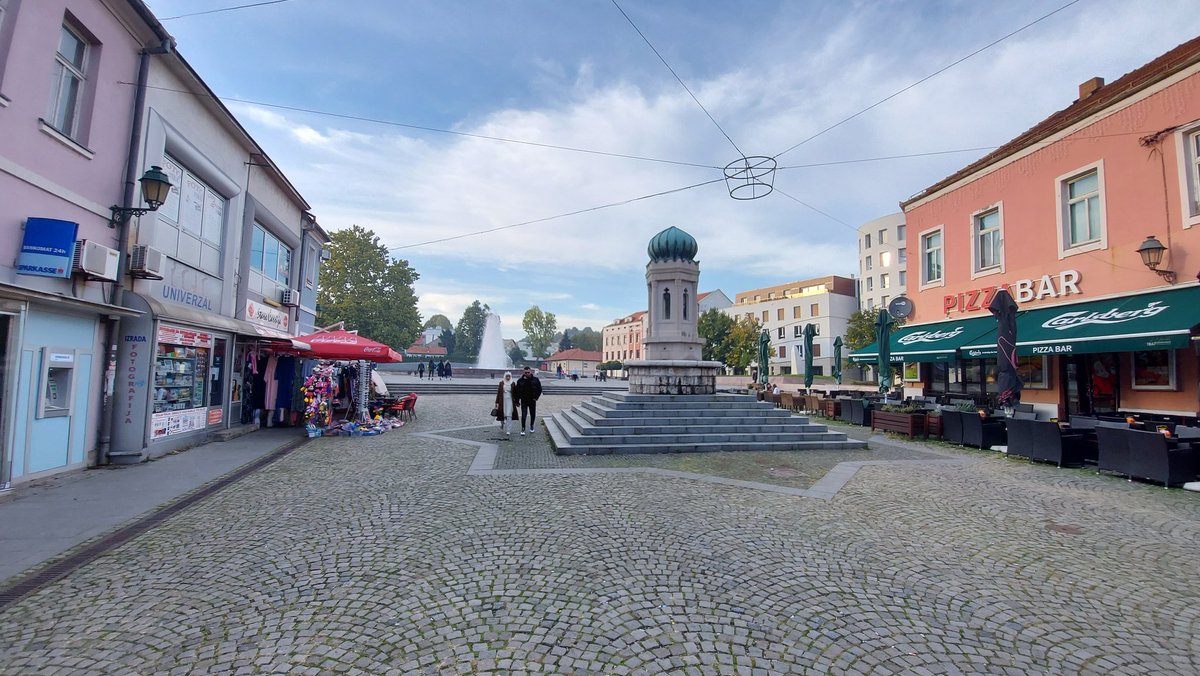 ivan_mirel2212's tweet photo. #Tuzla💖 https://t.co/pLMGauQ0Ha