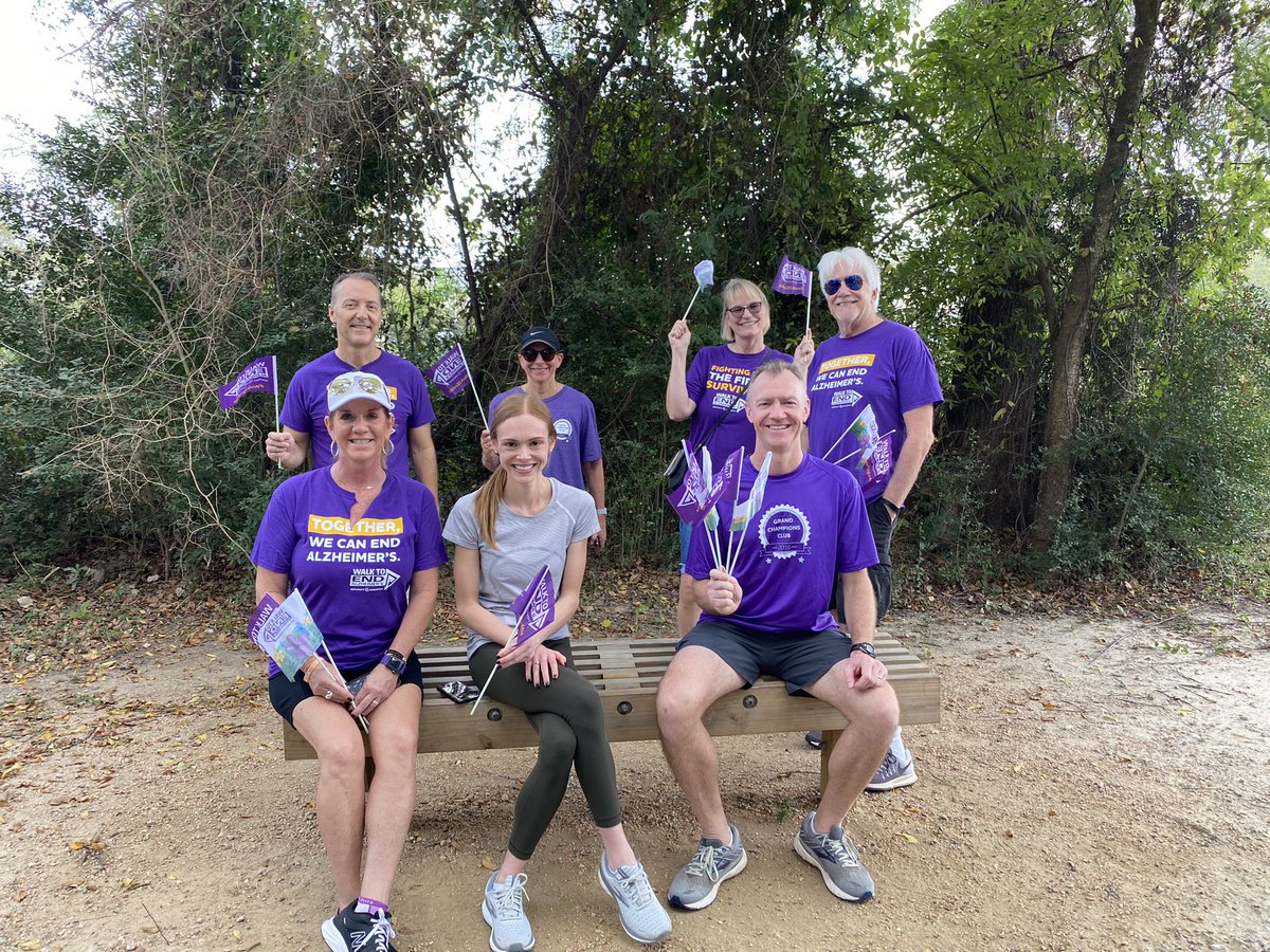 JohnWEngland's tweet photo. Great day at the Walk to End Alzheimer’s #ENDAlz #Walk2EndAlz https://t.co/BU6DEaaKmn