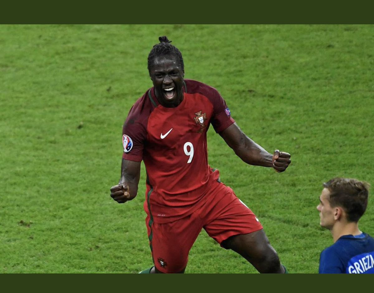 cheikh51479970's tweet photo. #PORFRA a chaque fois que y a France Portugal j repense à se gars qui est venu niker notre final et disparaître se fdp https://t.co/sDsFfmQwWS