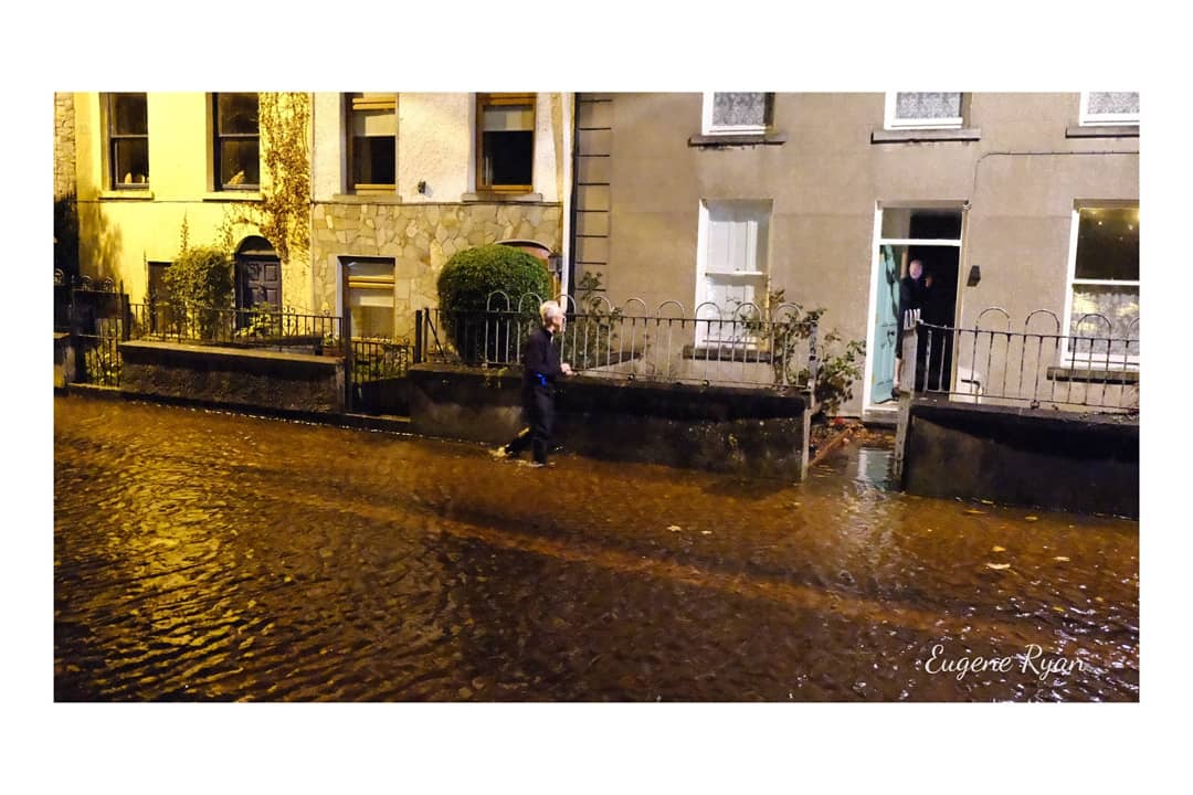 eugenesjourneys's tweet photo. Flooding on Clancy Strand tonight.
#limerick #reflectionsonwater #clancystrand #hightide #GlobalWarming #fujifilm_xseries 
@LimerickCouncil @ilovelimerick @Limerick_ie @limerickslife @Limerick_Leader @limerickpost @irishexaminer @Independent_ie @IrishTimes @fujixpassion @Fujifilm https://t.co/eQRWvAl3oU