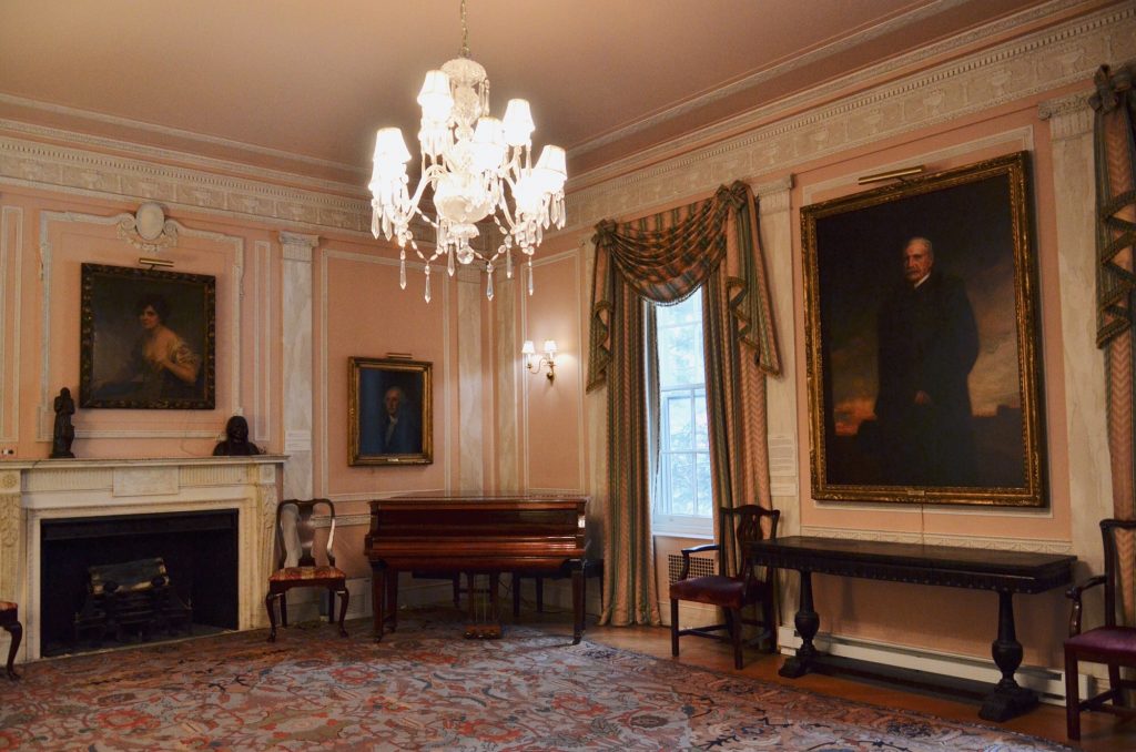MorrisMuseumNJ's tweet photo. We may be in between exhibits, but our permanent collections are still open to the public! Revisit our collections like the Dodge Room, a staple of the Morris Museum. The room is dedicated to Geraldine Rockefeller Dodge for her influence in the Madison area!
#artsoundmotion https://t.co/9cjUnZb5k5