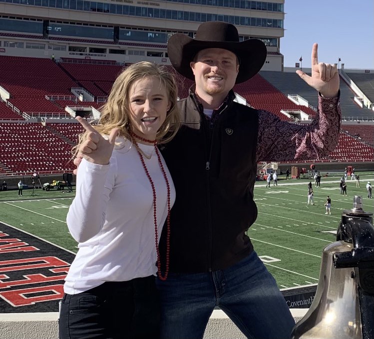 LandryStro18's tweet photo. It’s a great day to be back in LBK #WreckEm https://t.co/Y27EjlZNfl