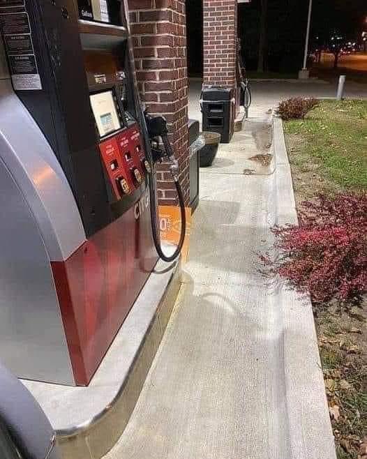 LonnieMcQ's tweet image. #trustmeimanengineer