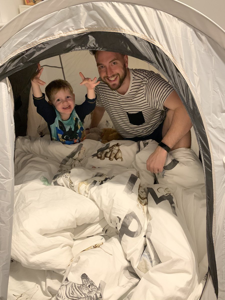 GavForbes's tweet photo. Camp set for the night #BigVillaSleepOut https://t.co/Qh6EyaVIg0