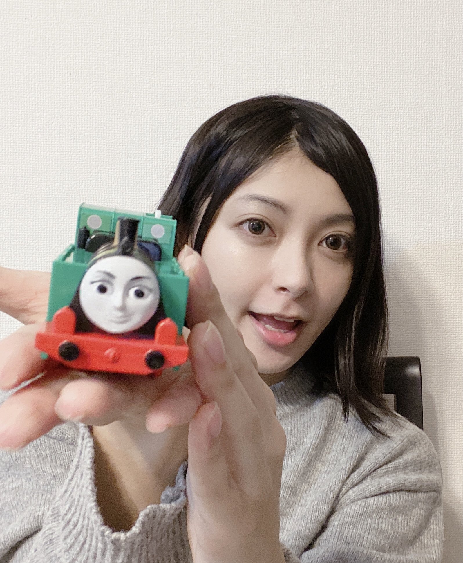 織江 珠生 きかんしゃトーマス ご視聴いただきありがとうございました 今日はイタリアのキャラクターが沢山でしたね わたしも ご近所に現れたジーナをお迎えしました ちょっと顔が似ている気がします どうぞ宜しくお願いします