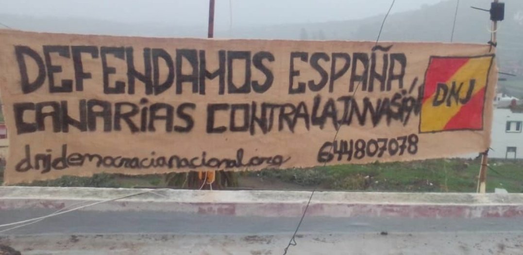 DNJnacional's tweet photo. Ayer, varios miembros de las juventudes de DN de las Islas Canarias salieron a hacer activismo en Las Palmas de Gran Canaria. 

⚡ ¡𝘿𝙀𝙁𝙀𝙉𝘿𝘼𝙈𝙊𝙎 𝘾𝘼𝙉𝘼𝙍𝙄𝘼𝙎! ¡𝘼𝙇𝙏𝙊 𝘼 𝙇𝘼 𝙄𝙉𝙑𝘼𝙎𝙄𝙊𝙉! ⚡ https://t.co/9Uq6cULzzZ