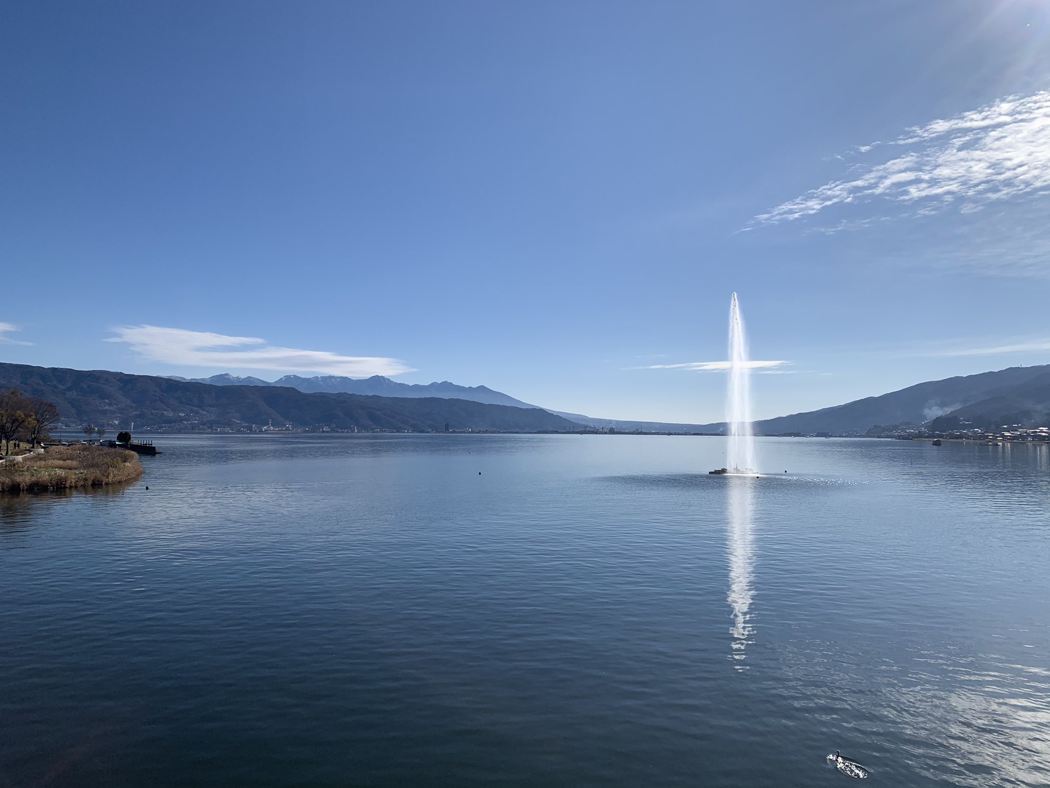 うどん粉 釣りはさておき今日は色んな人と話せて非常に良かった 明日定年退職で これからやりたいこといっぱいある カーチャンにたまには連絡してやんな って言ってたレディ 自作の延べ竿でチャレンジしてきた少年 投網漁を引退して自作の竿