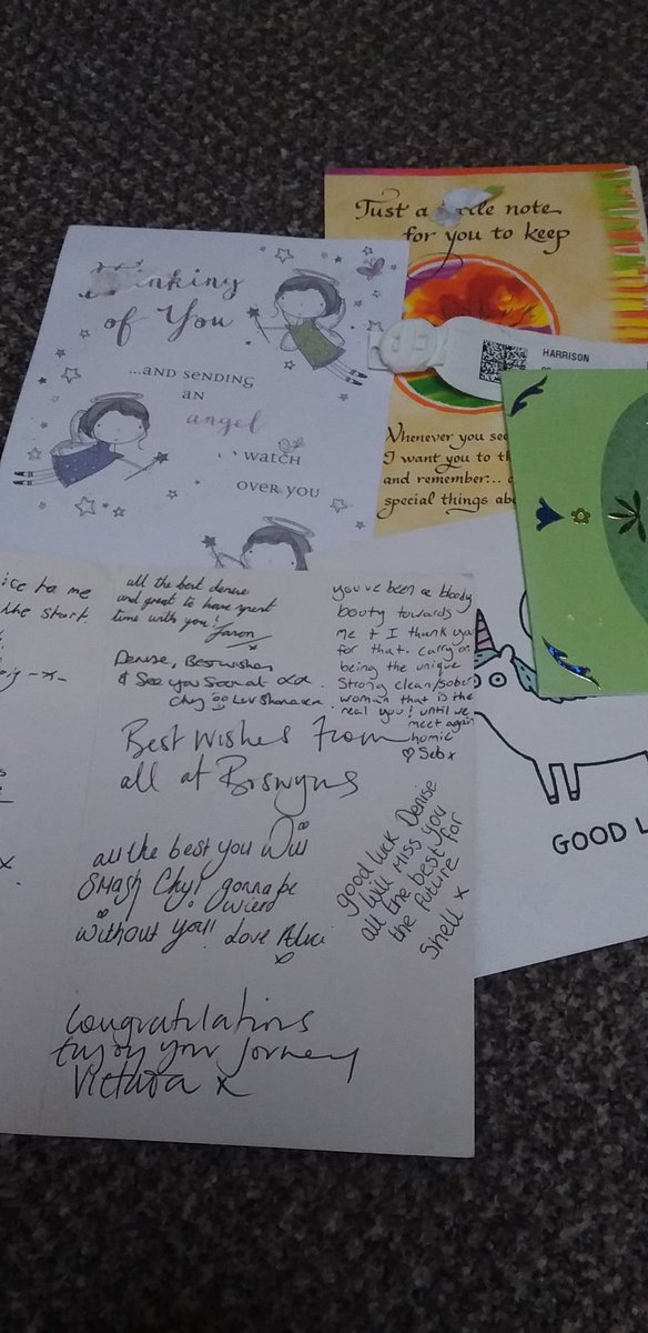 Justagirl2017x's tweet image. 4 years ago I had my dead cats ashes and a sleeping bag. I slept on a borrowed sofa. Today I have a live cat 😊and my own bed. I sleep under a duvet covered in butterflies, my hospital bracelet is now a Pandora one. I&apos;ve written a lot, and won some stuff. This is my #recovery