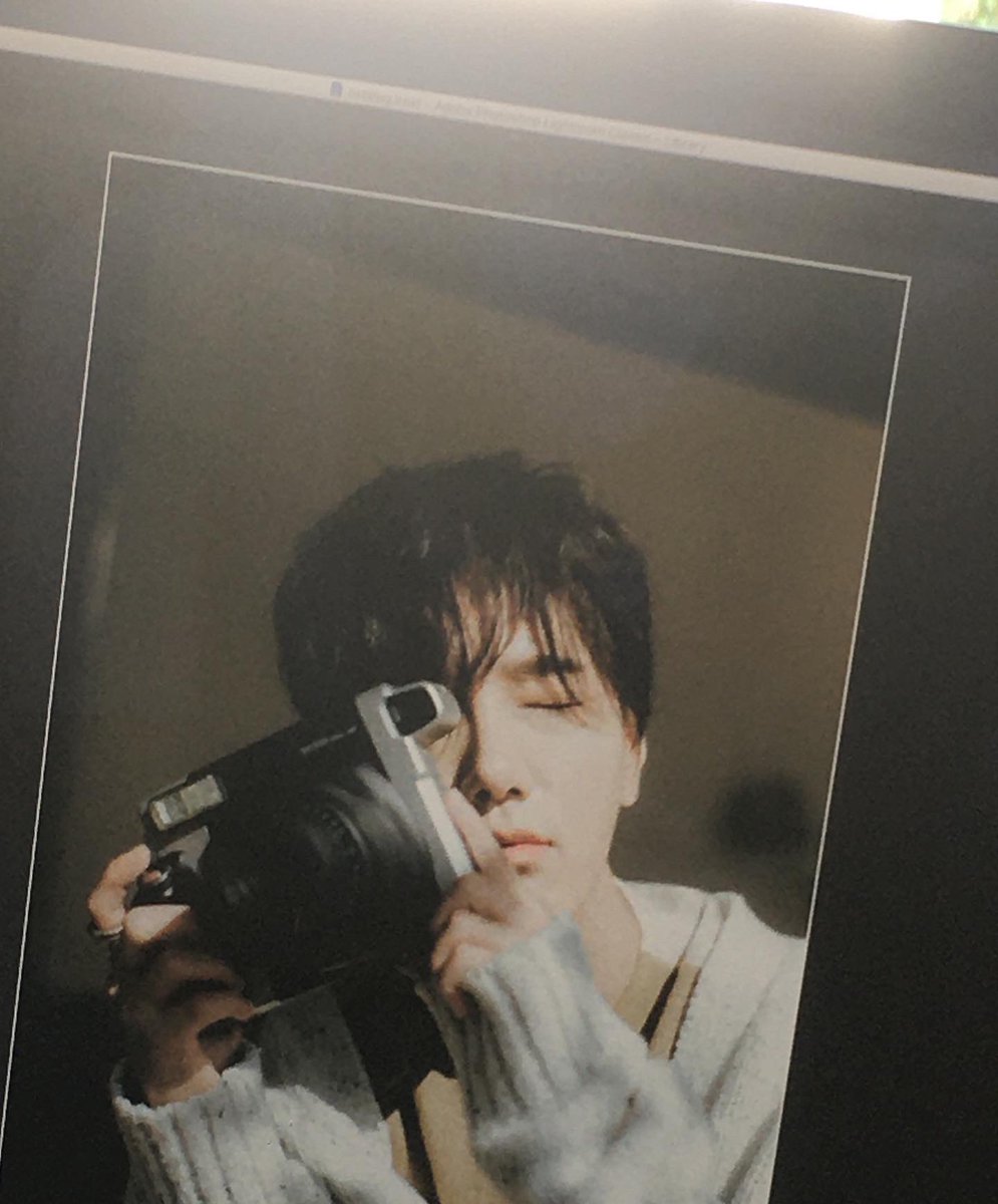 TIERISBLACK_'s tweet photo. 🌻 https://t.co/xYC5ERUVrl