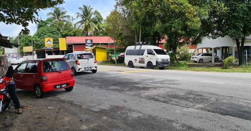 JapenKelantan's tweet photo. Info On Wheels (IOW) Jabatan Penerangan Negeri Kelantan

📍 Bachok @PMRBachok

PARLIMEN P.25 Bachok
DUN N.23 Jelawat

29 November 2020 (Ahad)
11:30 pagi
Mahligai/Pak Badol &amp; Serdang

#KomunikasiKita #bergheh
@azahar10920255 https://t.co/ntQTBQSpiq
