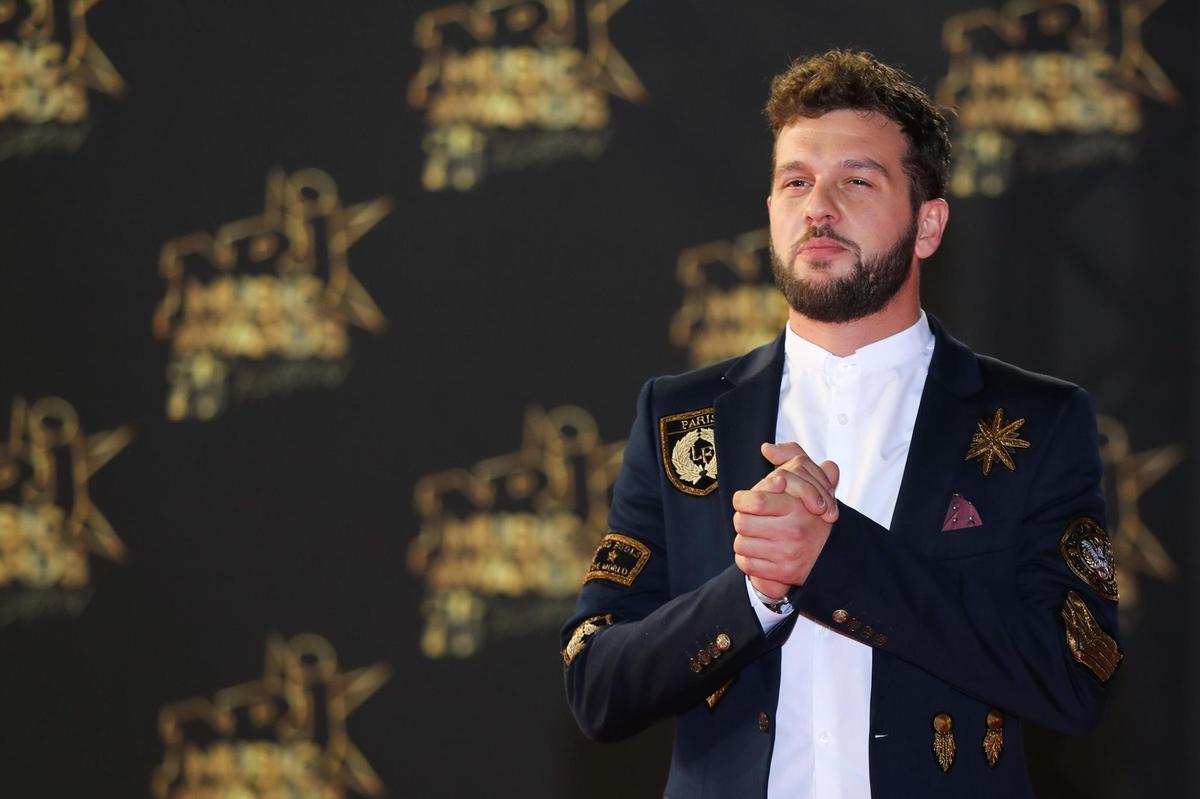 Claudio Capéo a été victime d’un burn-out https://t.co/aDKDg7L7aY https://t.co/YVy1SZBKlw