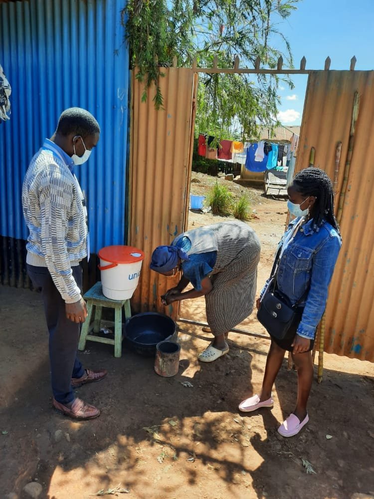 amjunior6's tweet photo. Pictures speak thousand word
@YEDNetworkKe 
@Amref_Kenya 
#angamizacoronaug https://t.co/2bXzaSWYH4