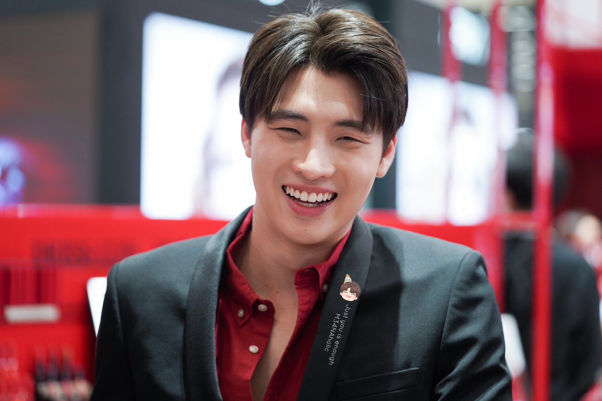 m34naholic's tweet photo. Happy moomean @m34nismind ☺️💙

#ARMANIxMEAN
#MeanPhiravich https://t.co/jbFNO6WuKQ