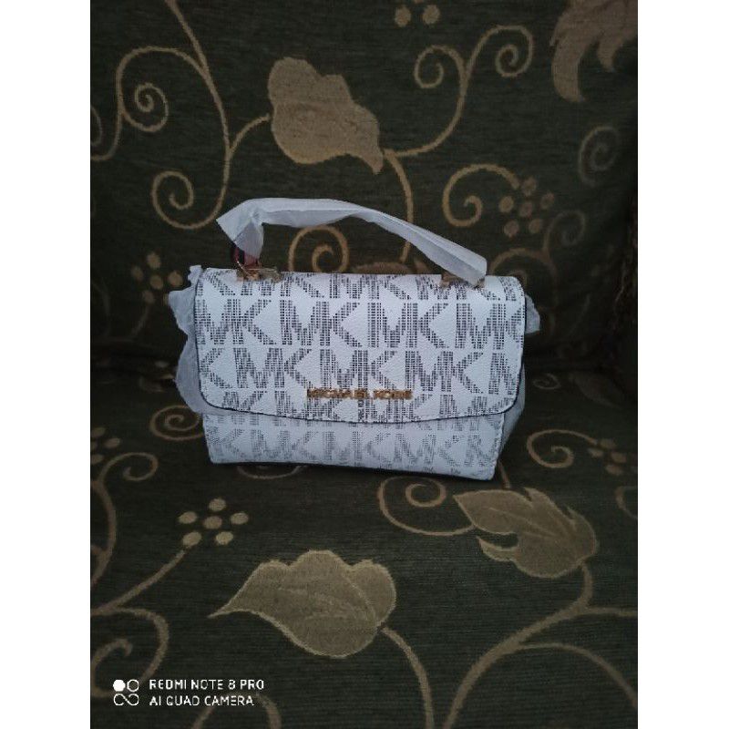 Saya menjual Sale!!! TAS MK ORI I... seharga Rp125.000. Dapatkan di Shopee sekarang! shopee.co.id/aixrose/870099… #ShopeeID
