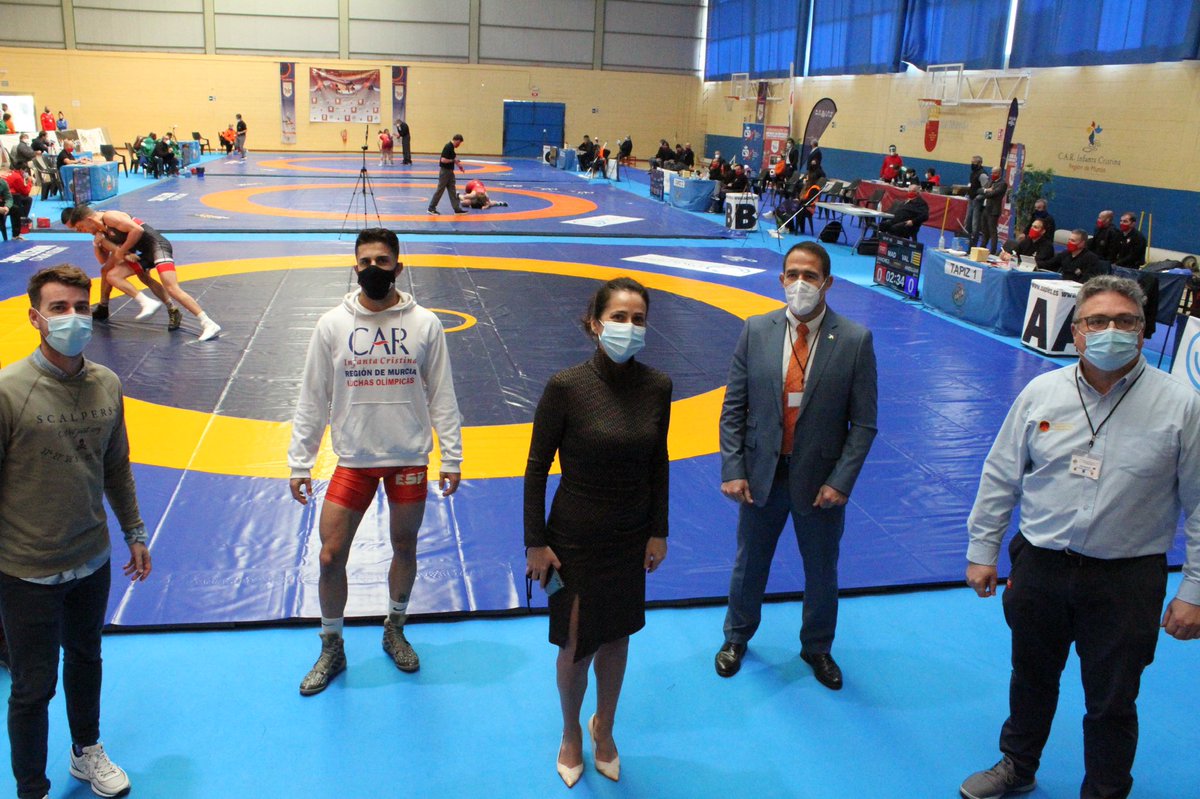 ✅ 4 oros 🥇5 platas🥈 y un bronce🥉y terceros por clubes y federaciones.

Buen trabajo el de nuestro equipo autonómico de la Federación de <a href="/luchamurcia/">Federación Lucha RM</a> en este campeonato de España celebrado en el Car de la #RegiondeMurcia <a href="/DeportesMurcia/">Deportes Región de Murcia</a>