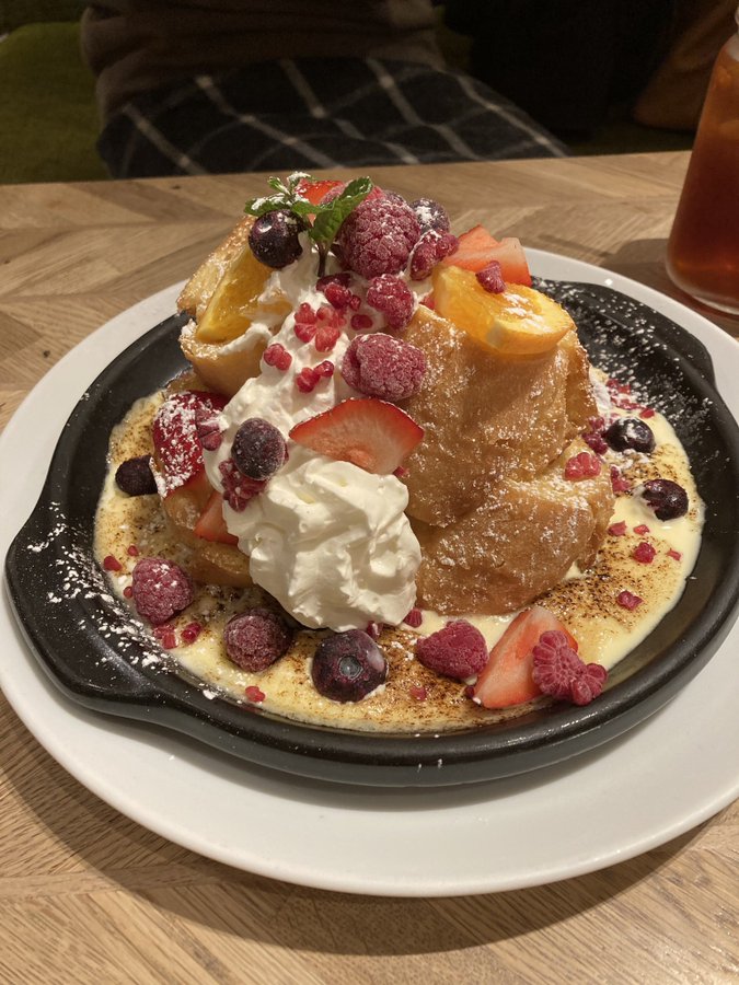 駅近のおしゃれな人気カフェ 猿カフェ のイチ押しデザートメニュー Sweetsvillage スイーツビレッジ