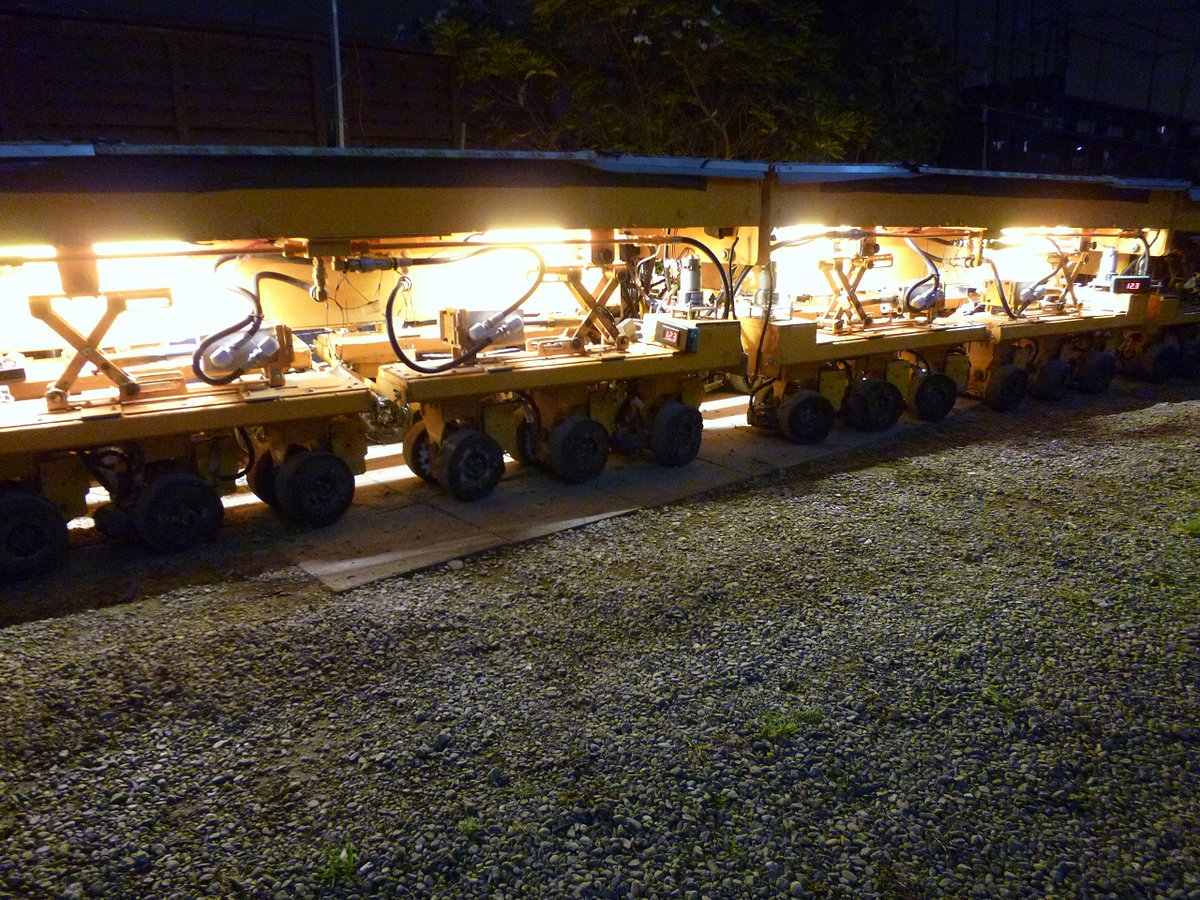 cometto10's tweet image. 今日は1日がかりで照明の増設
#SPMT
#arduinocomunicaciones