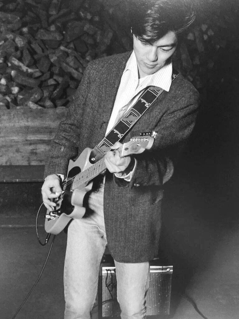 リ ｭｩ カ ʜᴀᴘᴘʏ ʙɪʀᴛʜᴅᴀʏ 尾崎豊 尾崎豊誕生日 T Co Noasjdopyd Twitter