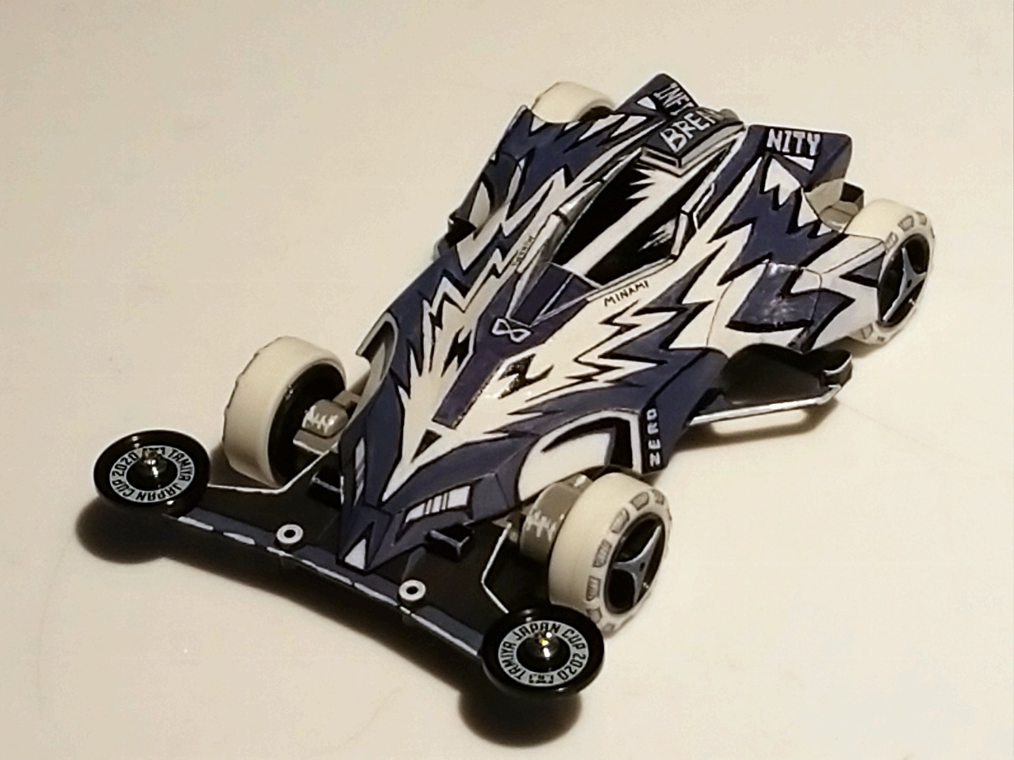 【極美品・全塗装(内部フレームも塗装)】爆走兄弟レッツ&ゴー バックブレーダー 極美品・全塗装(内部フレームも塗装)】爆走兄弟レッツ&ゴー