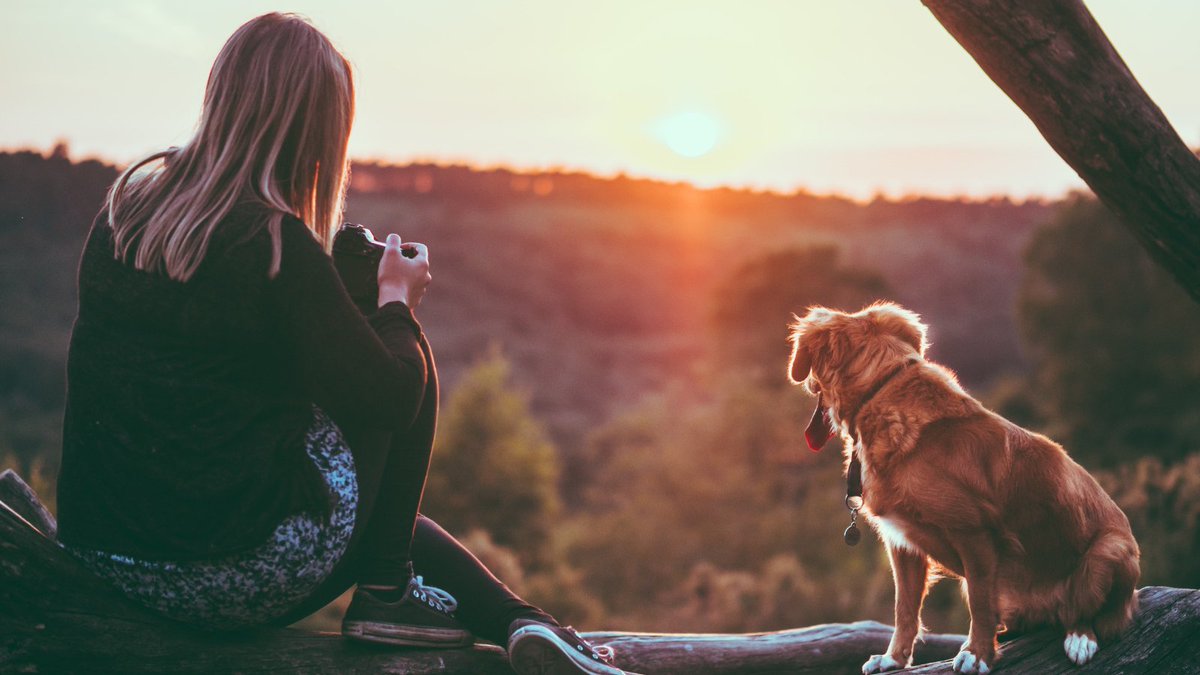 🙋 Just popping up on your feed with your weekend reminder to make time to recharge and reconnect. Whether that's with your family, passions outside of work or nature - don't ever feel guilty about making time to get some #headspace #withaata