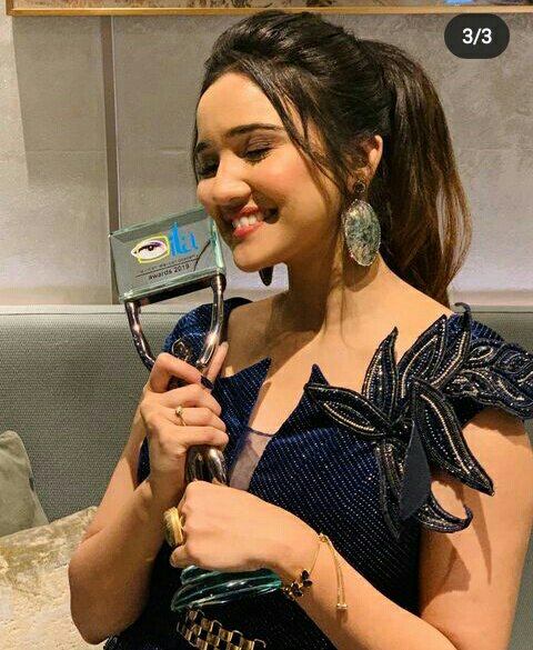 Ashdeep85427919's tweet photo. @RajBaddhan @SabrasRadio @BizAsia 

I vote #AshiSingh for #AladdinNaamTohSunaHoga #TVPersonalityWithRajBaddhan https://t.co/Sef6qgiPD1