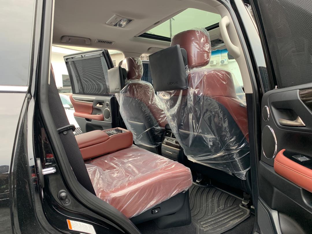 ldgcolt's tweet photo. Drive with confidence!
Yobe
RT @CNwanbueze : Lexus Lx570 supersport 2019
BrandNew Bulletproof
All Features. #100m negotiable
Lagos available on ground.
Pls kindly RT and patronize #CalebAutos.
#MilStreamingParty Lota Amsterdam #ServiceChiefs https://t.co/IsHJiDKJ2e