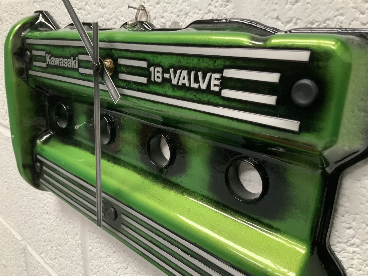 CaveStuff's tweet image. #Christmas2020 Wall clocks available now. facebook.com/WildEdgeProjec… #interiordesignideas #Rollsroyce #Bentley #mg #kawasaki #mancave